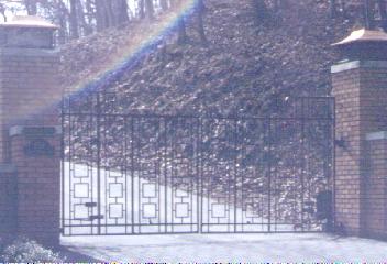 wroought iton driveway gates