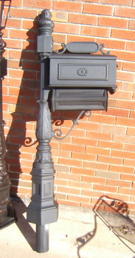  barcelona cast aluminum mailbox post with octogan paper chute